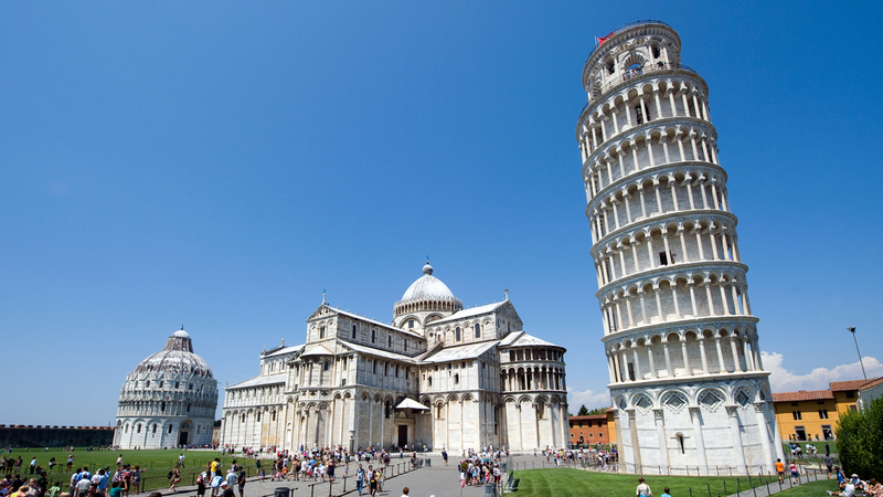 the leaning tower of pisa